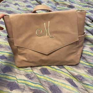 On Point Bundle in stone.